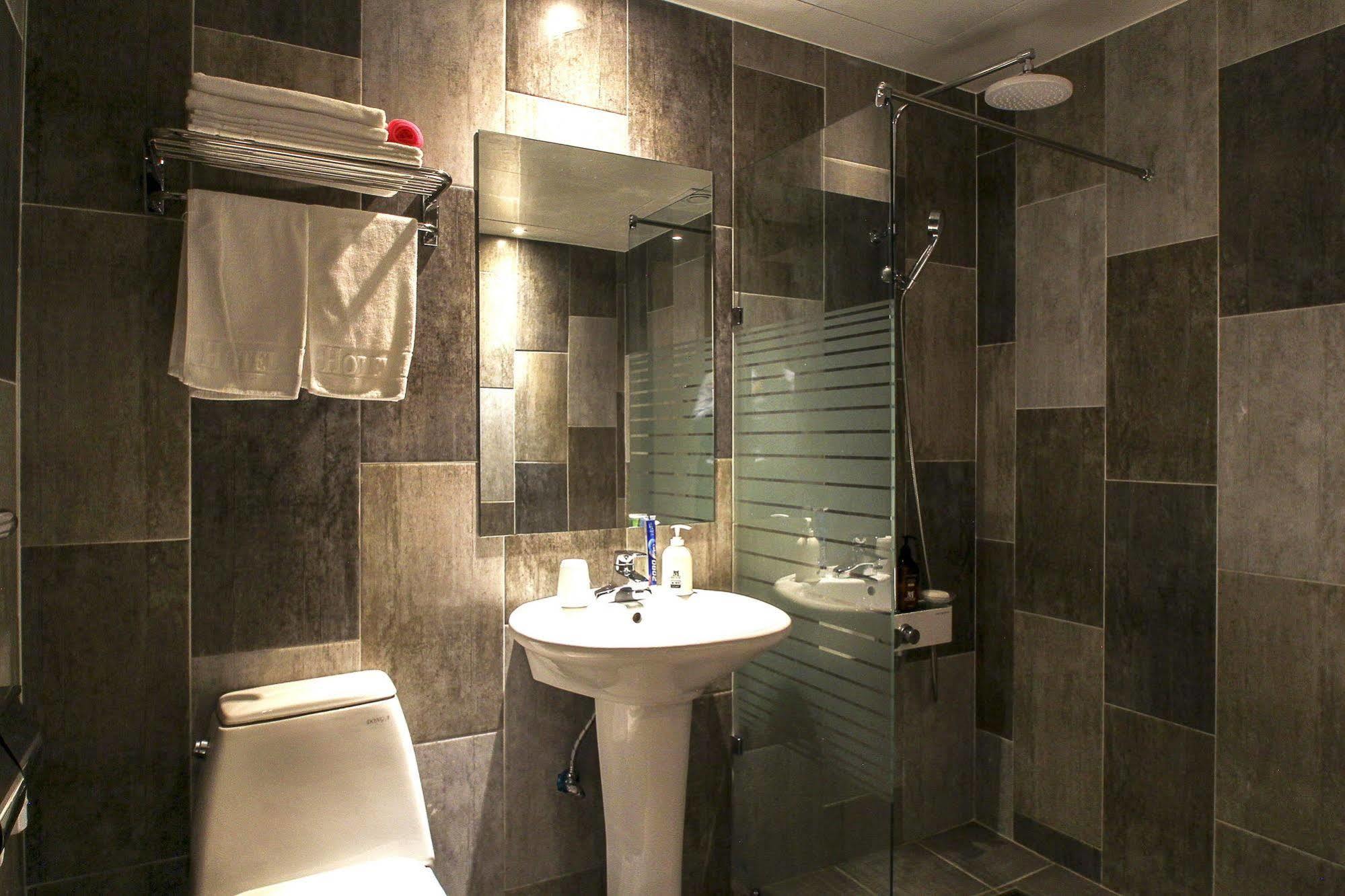 Hotel The May Μπουσάν Εξωτερικό φωτογραφία